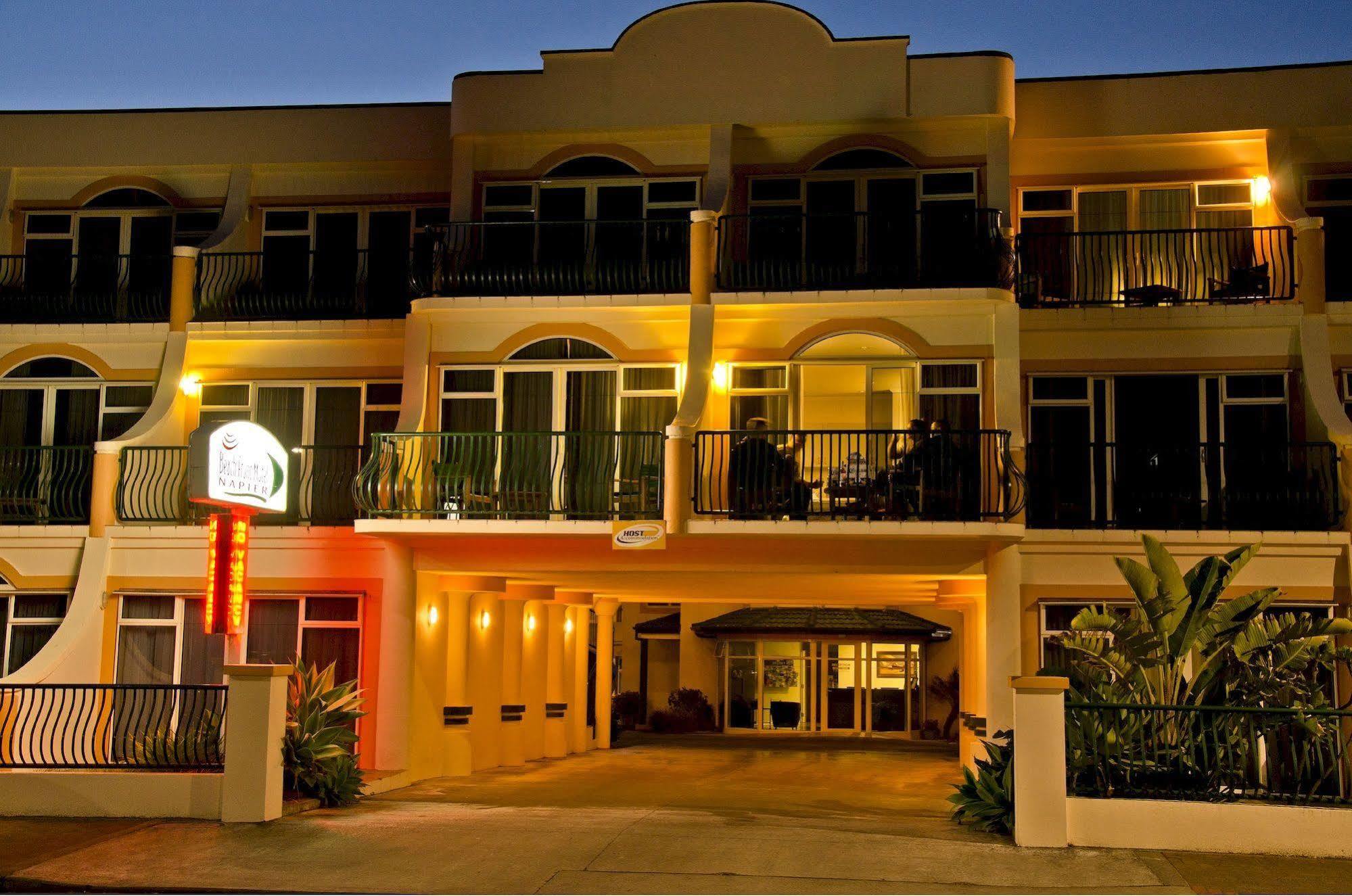 Beachfront Motel Napier Esterno foto
